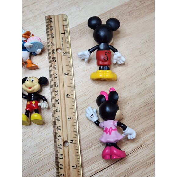 Disney Mickey Mouse & Friends Mini Figurines – Toy Bundle – Classic Characters - Picture 4 of 6